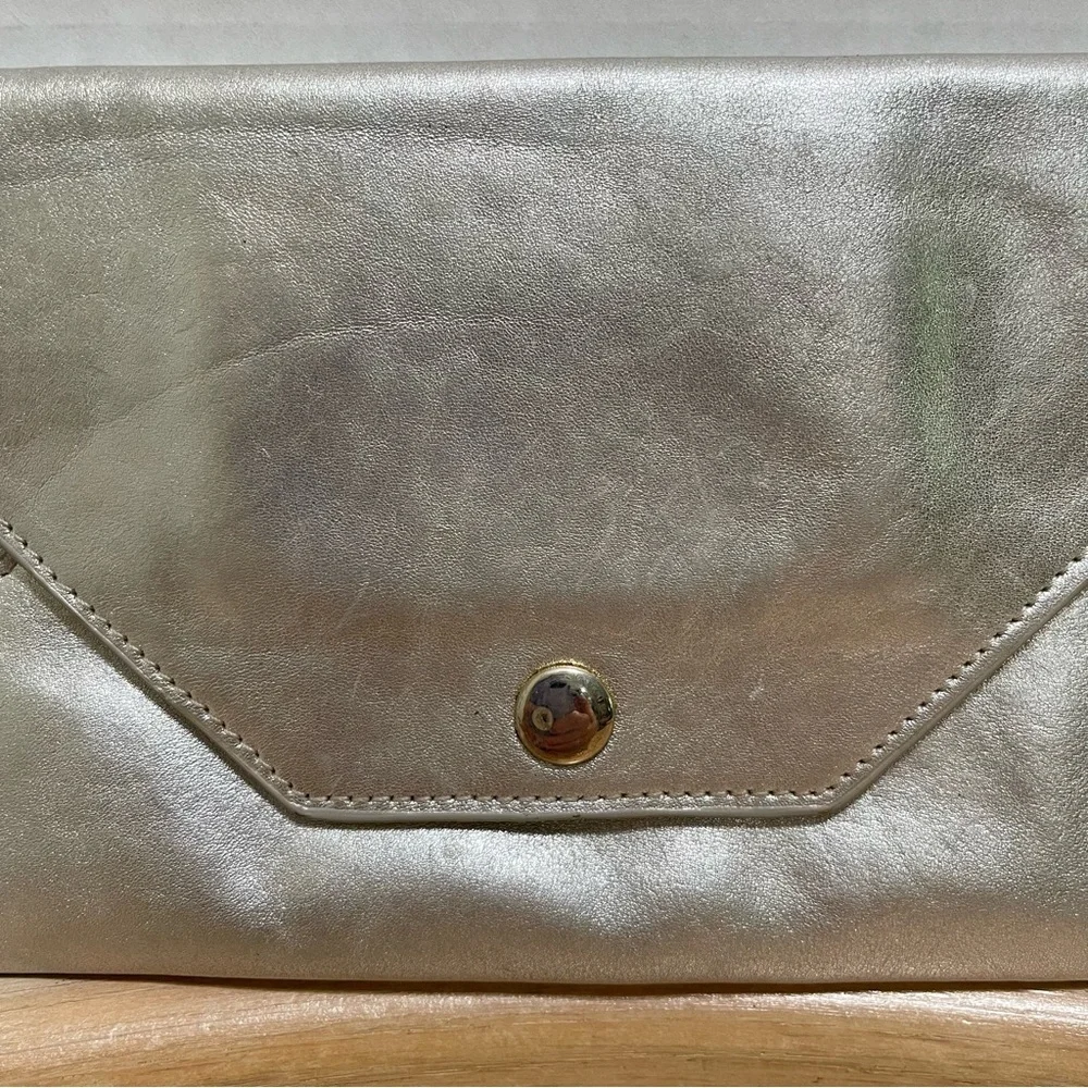Sobella Silver Metallic Leather Clutch Cocktail Party Wedding Prom Minimalist